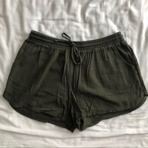 Size S Olive Linen Shorts | Universal Thread